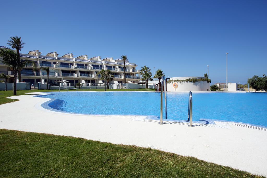 Blue Fin Tarifa Apartment Ngoại thất bức ảnh